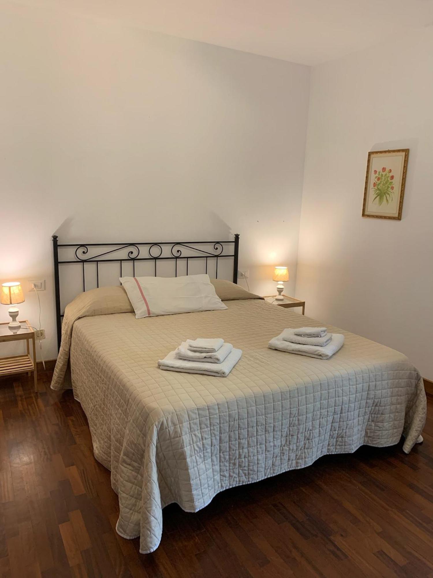 Agriturismo Podere Rondinaio Лампореккьо Экстерьер фото