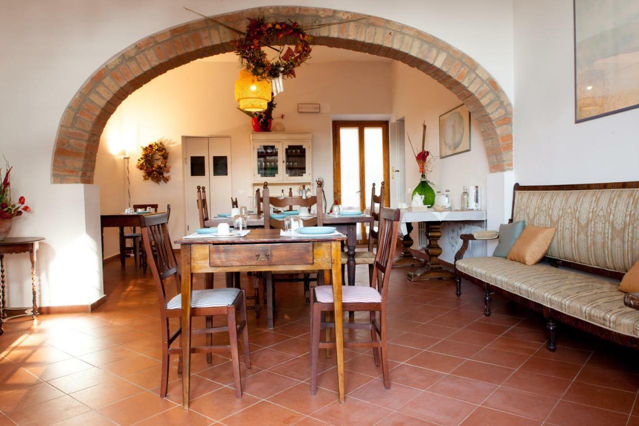 Agriturismo Podere Rondinaio Лампореккьо Экстерьер фото